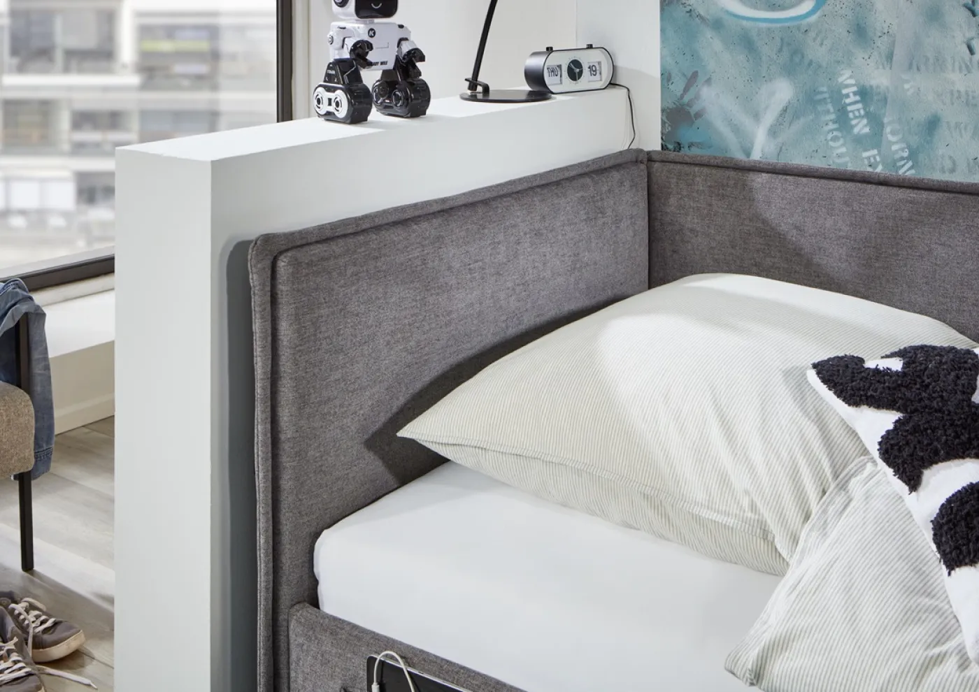 Polsterbett Fun | grau | 120 x 200 cm | mit Rückenteil | mit Bettkasten | mit Matratze