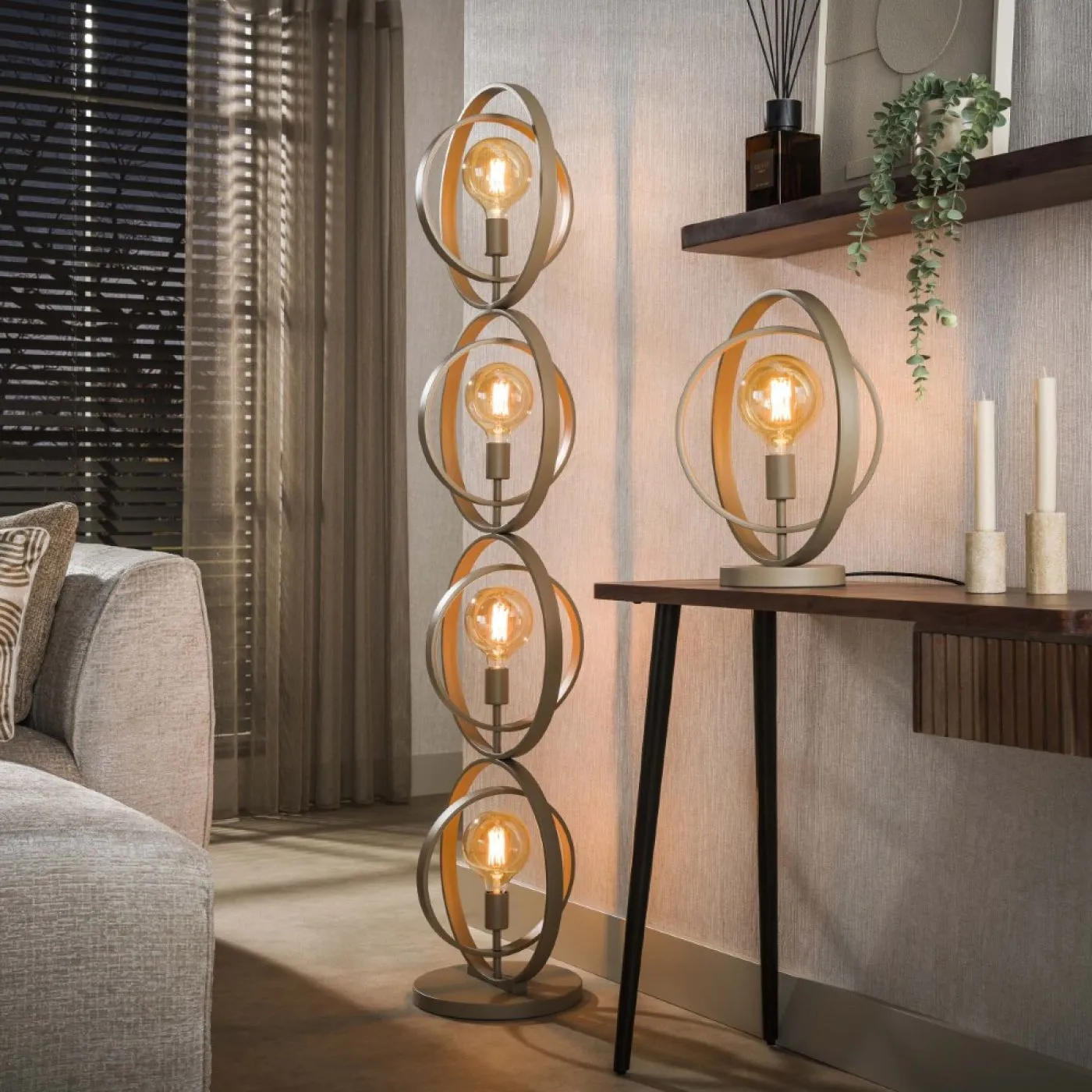 Stehleuchte Vejin 4 Lampen | Metallringe | Beige