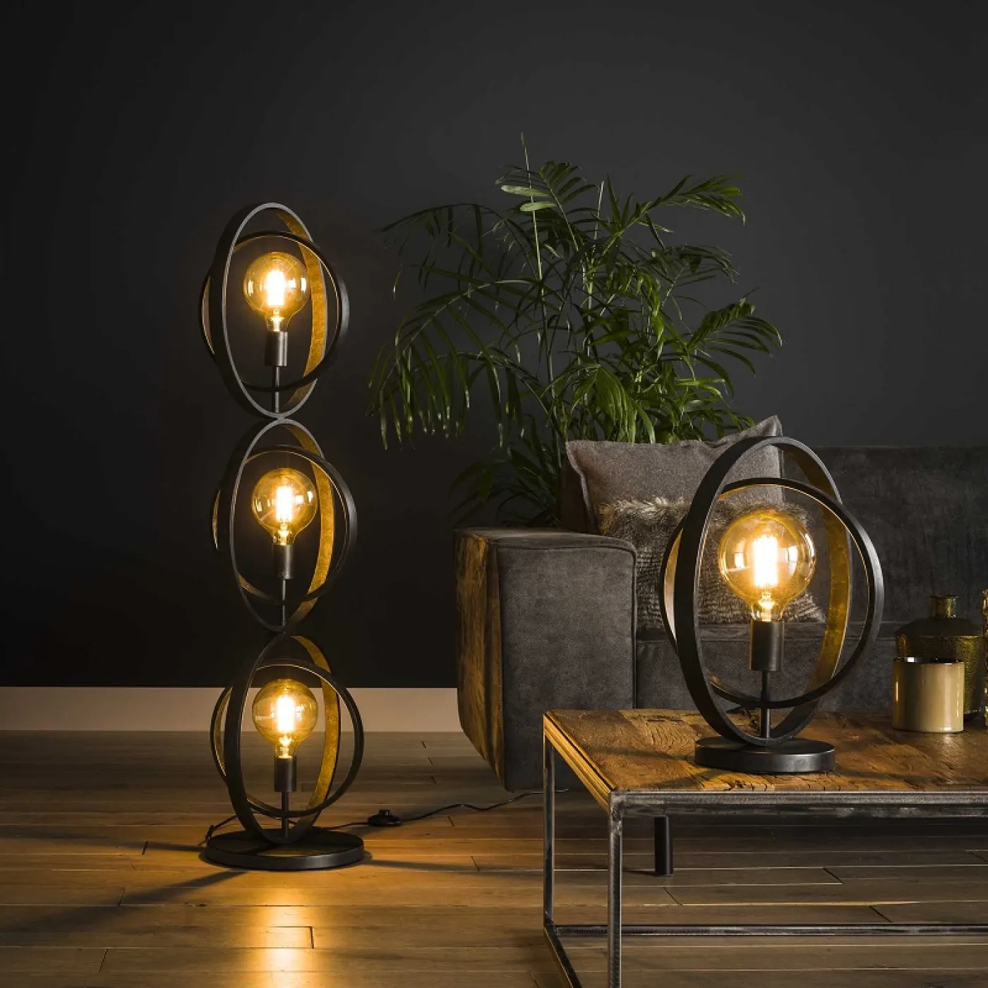 Tischleuchte Vejin | Metallringe | Charcoal grau